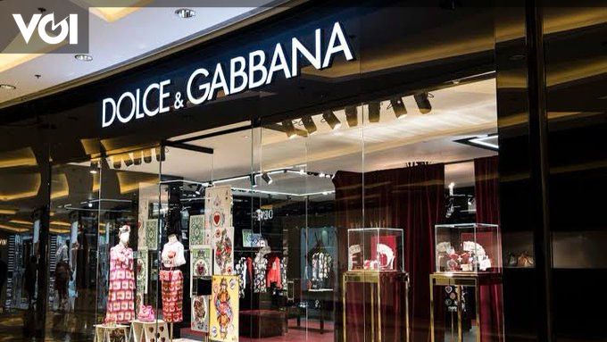 Customers Ask Dolce & Gabbana and UNXD to Delay NFT Delivery, Leading to Significant Losses