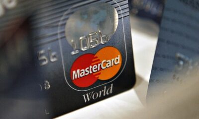 MASTERCARD EARNS