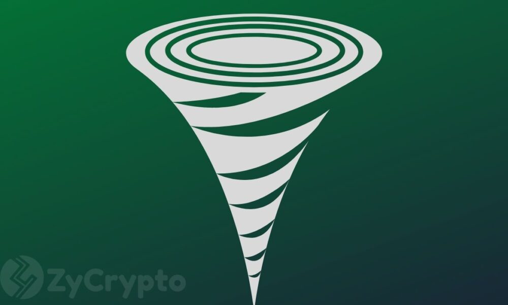 Altcoin Market Cap Holds $850 Billion Support, Next Resistance at $1.2 Trillion ⋆ ZyCrypto