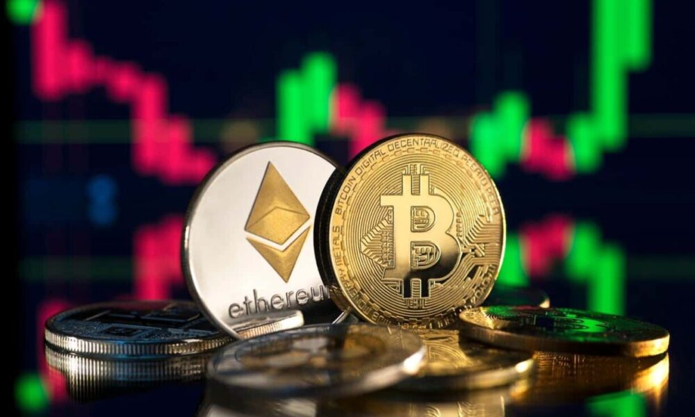 Bitcoin, Altcoins in Spotlight as Market Looks at Ether ETF, Fed Chairman Comment, and More