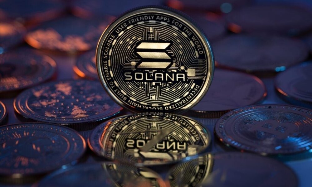 Solana Soars 16% in 7 Days, Beats Bitcoin and Ethereum on ETF App Momentum: Will More Apps Follow? - Emeren Group (NYSE:SOL)